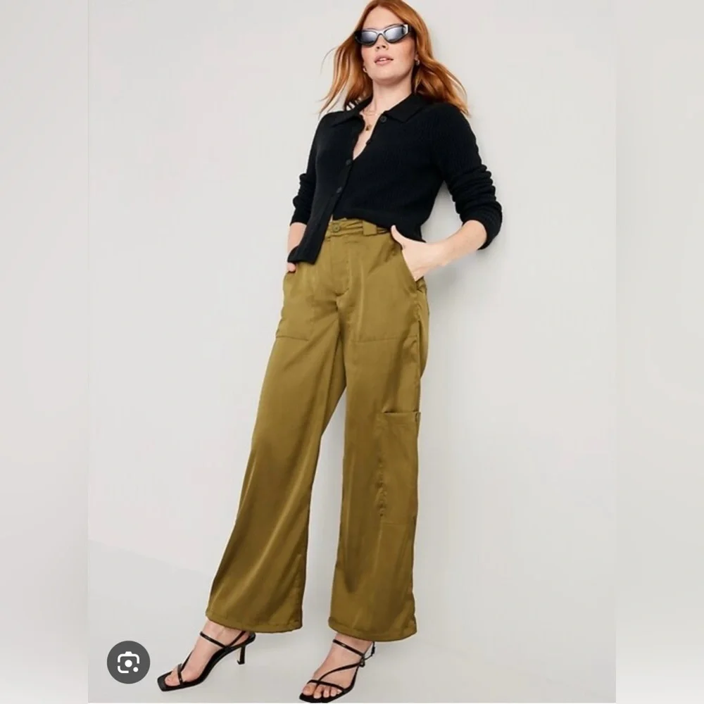 OLD NAVY HIGH WAISTED SATIN JOGGER CARGO PANTS Utility Green NWT Sz 3X - Picture 1 of 6